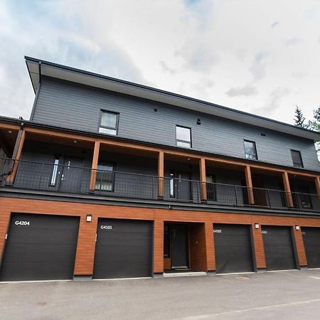 The Mac Shack By Revelstoke Vacations Apartment Exterior foto