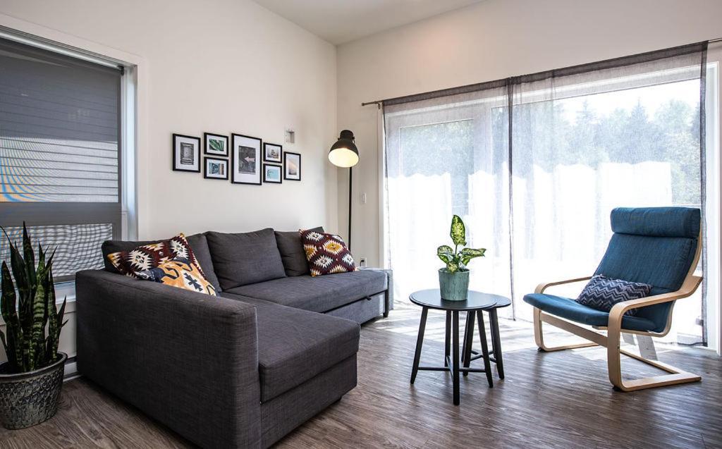 The Mac Shack By Revelstoke Vacations Apartment Exterior foto